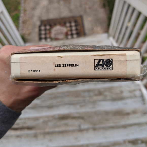 Vintage Led Zeppelin 8track - Picture 10 of 11